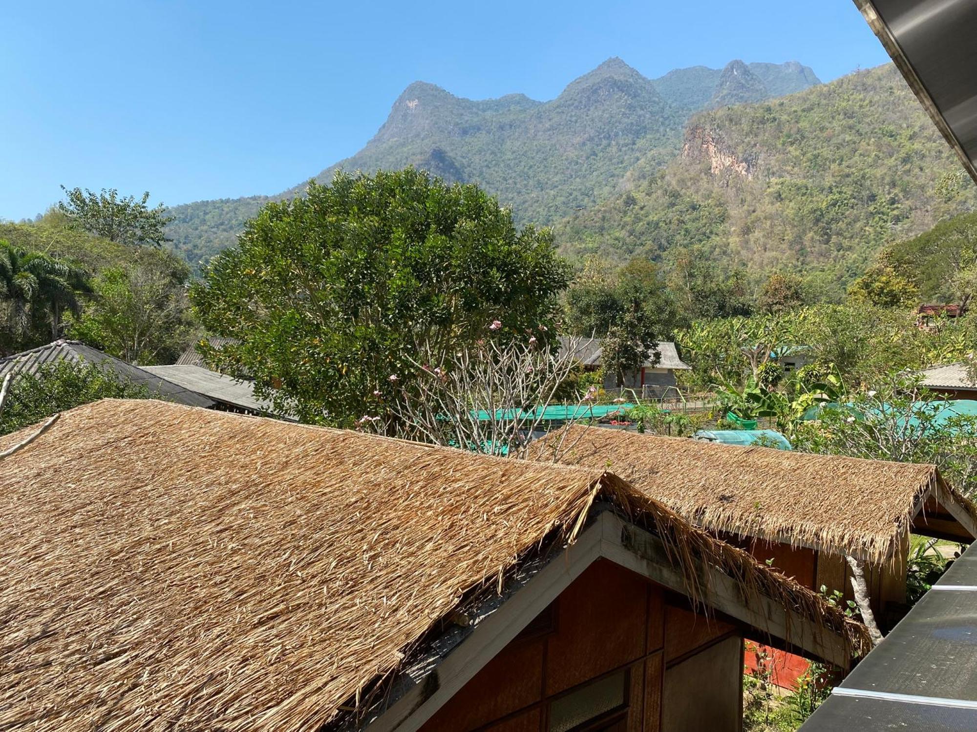 Chiang Dao Story Camp Hotel Exterior photo