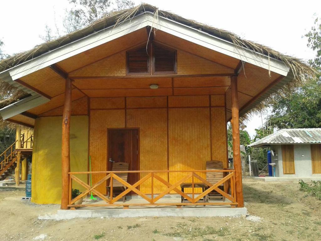 Chiang Dao Story Camp Hotel Exterior photo