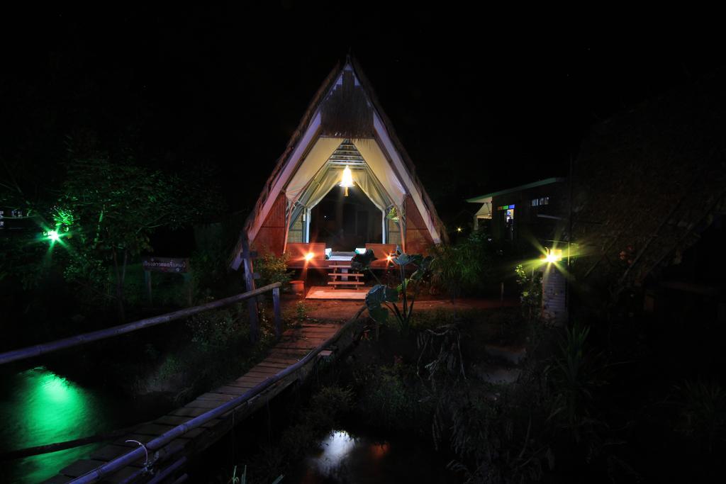 Chiang Dao Story Camp Hotel Exterior photo