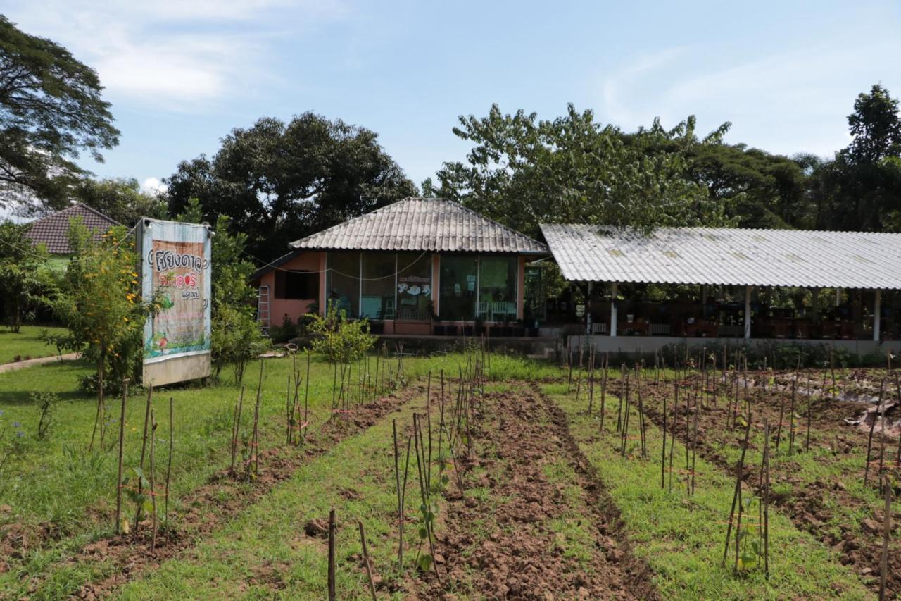 Chiang Dao Story Camp Hotel Exterior photo