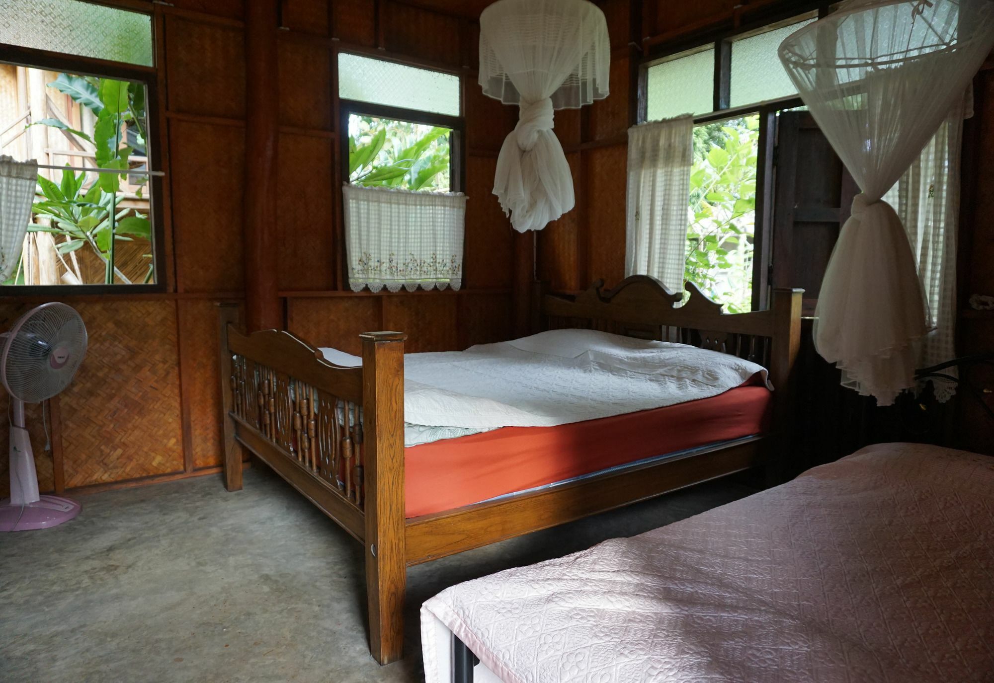 Chiang Dao Story Camp Hotel Exterior photo